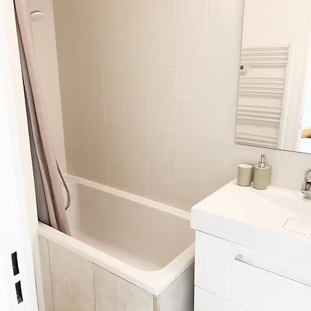 1 Bedroom Sea View, Swimming Pool, On Foot, Parking Apartment *