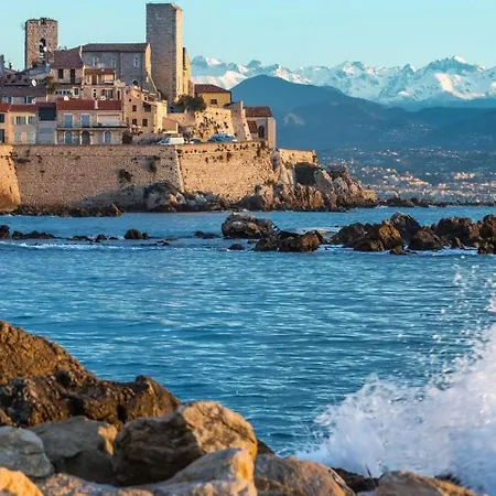 2bed Seaview Swimming Pool On Footparking Antibes