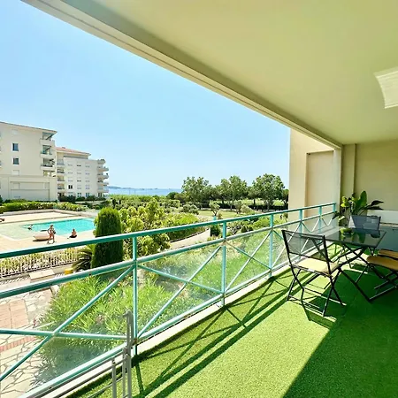 2bed Seaview Swimming Pool On Footparking *