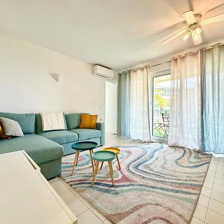 2bed Seaview Swimming Pool On Footparking